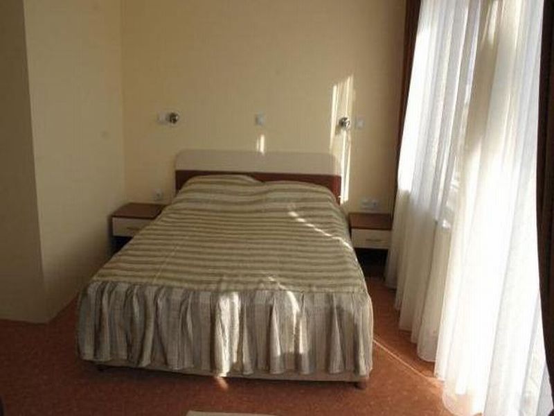 Hotel Istatov ノヴ・ドイラン 部屋 写真